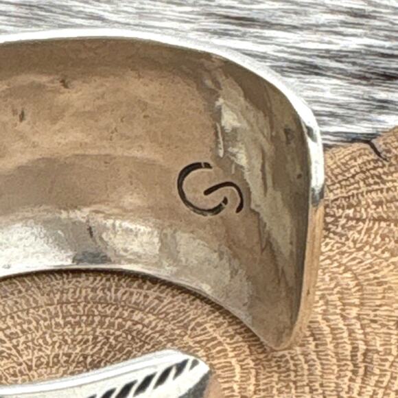 1970s Native American NAVAJO Sterling & Turquoise Chip Inlay Cuff Bracelet Steer - Picture 5 of 6